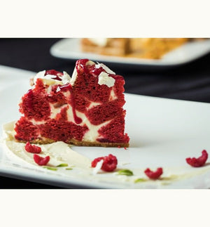 PORTION de GÂTEAU | CHEESECAKE AUX FRAMBOISES +CHOCOLAT BLANC