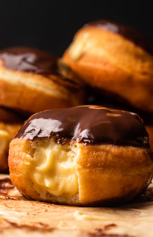 BEIGNE BOSTON | FARCE CRÈME PÂTISSIÈRE | GLAÇAGE CHOCOLAT
